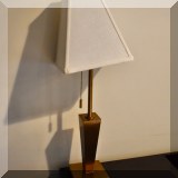 DL09. Small brass table lamp. 
